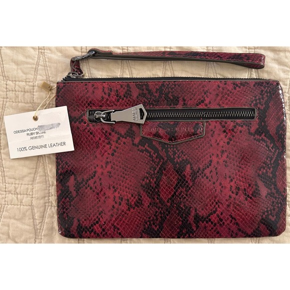 NWT Aimee Kestenberg Odessa Pouch - Picture 1 of 3